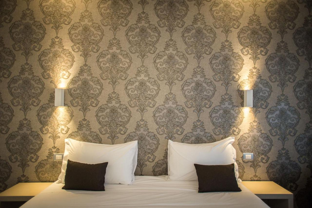 Hotel Ponti Angera Zewnętrze zdjęcie