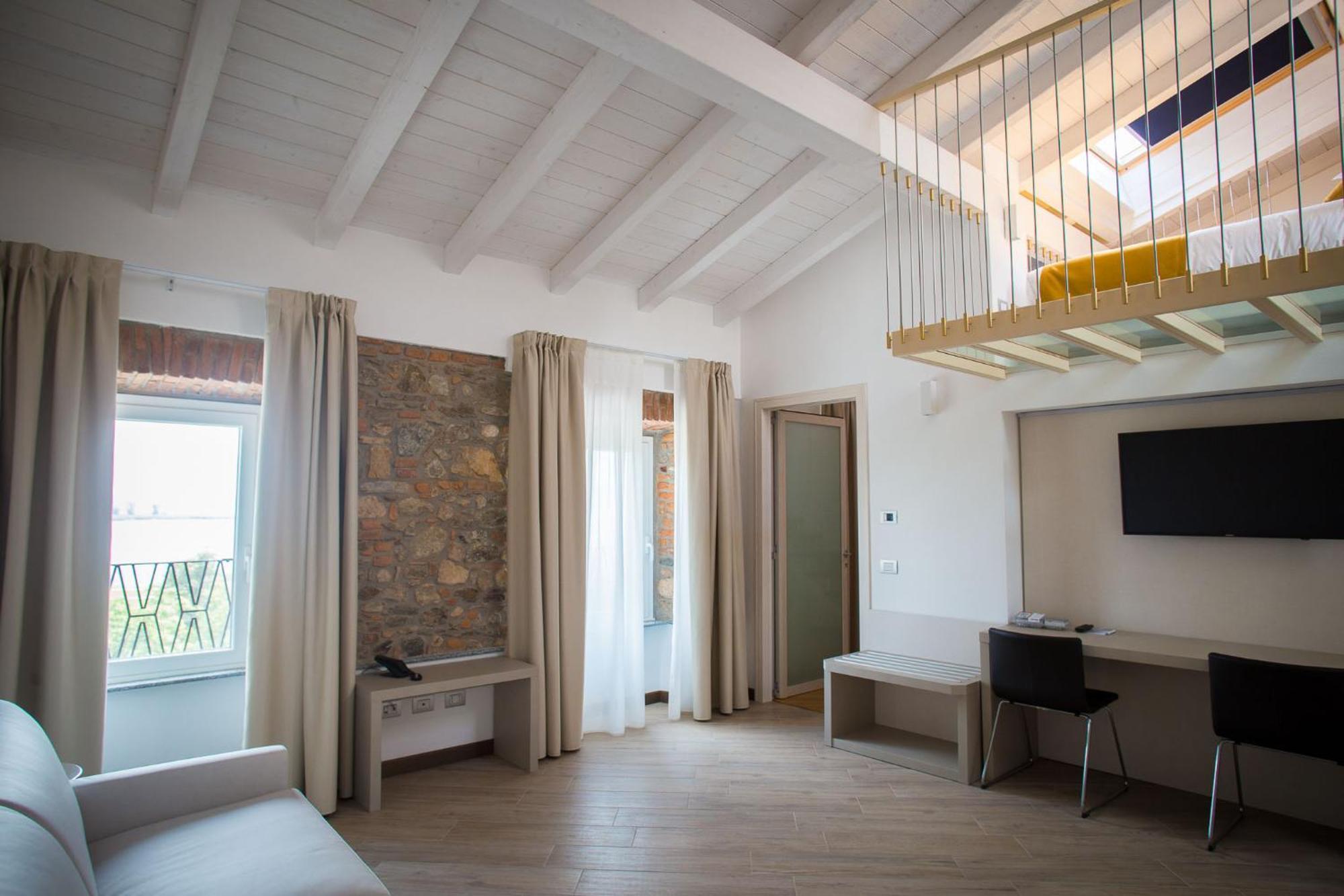 Hotel Ponti Angera Zewnętrze zdjęcie