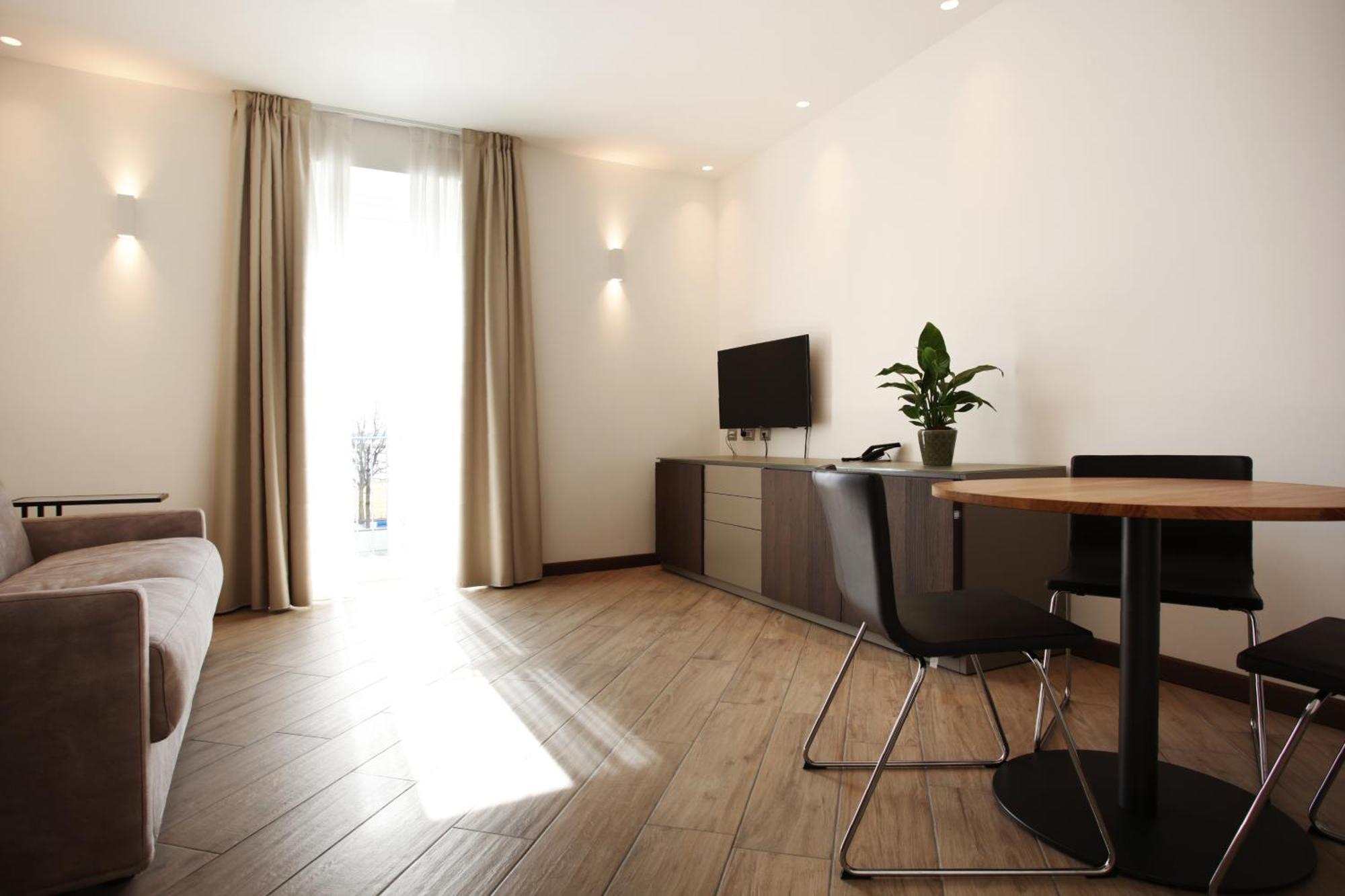 Hotel Ponti Angera Zewnętrze zdjęcie