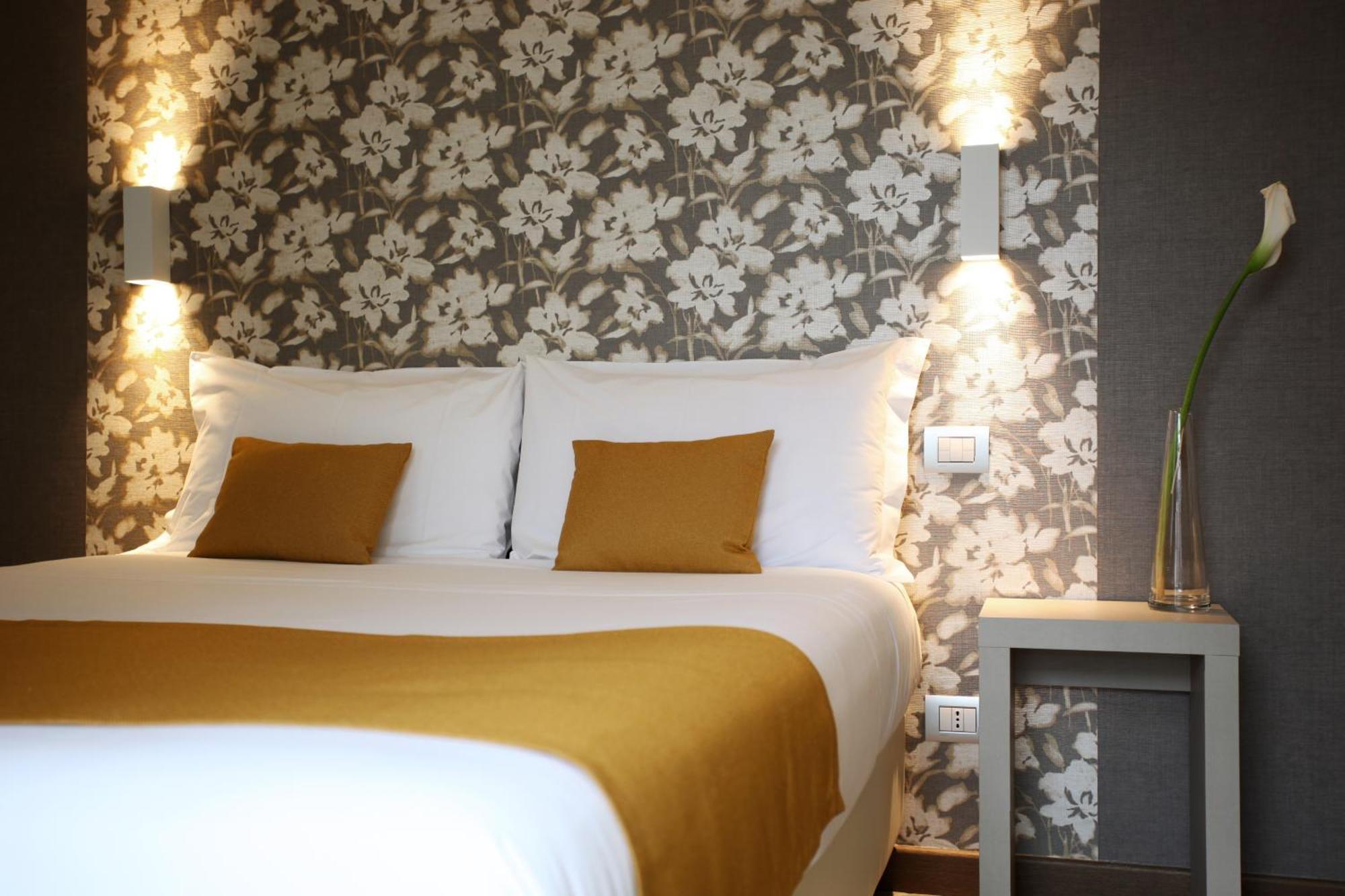 Hotel Ponti Angera Zewnętrze zdjęcie